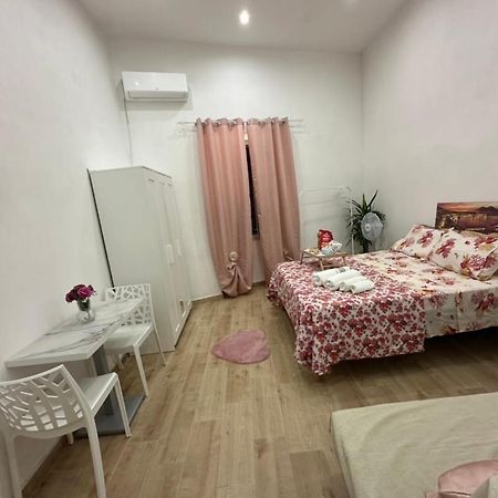 Angolo Paradiso Bed & Breakfast Napoli Dış mekan fotoğraf
