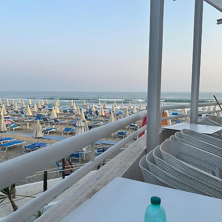 Angolo Paradiso Bed & Breakfast Napoli Dış mekan fotoğraf