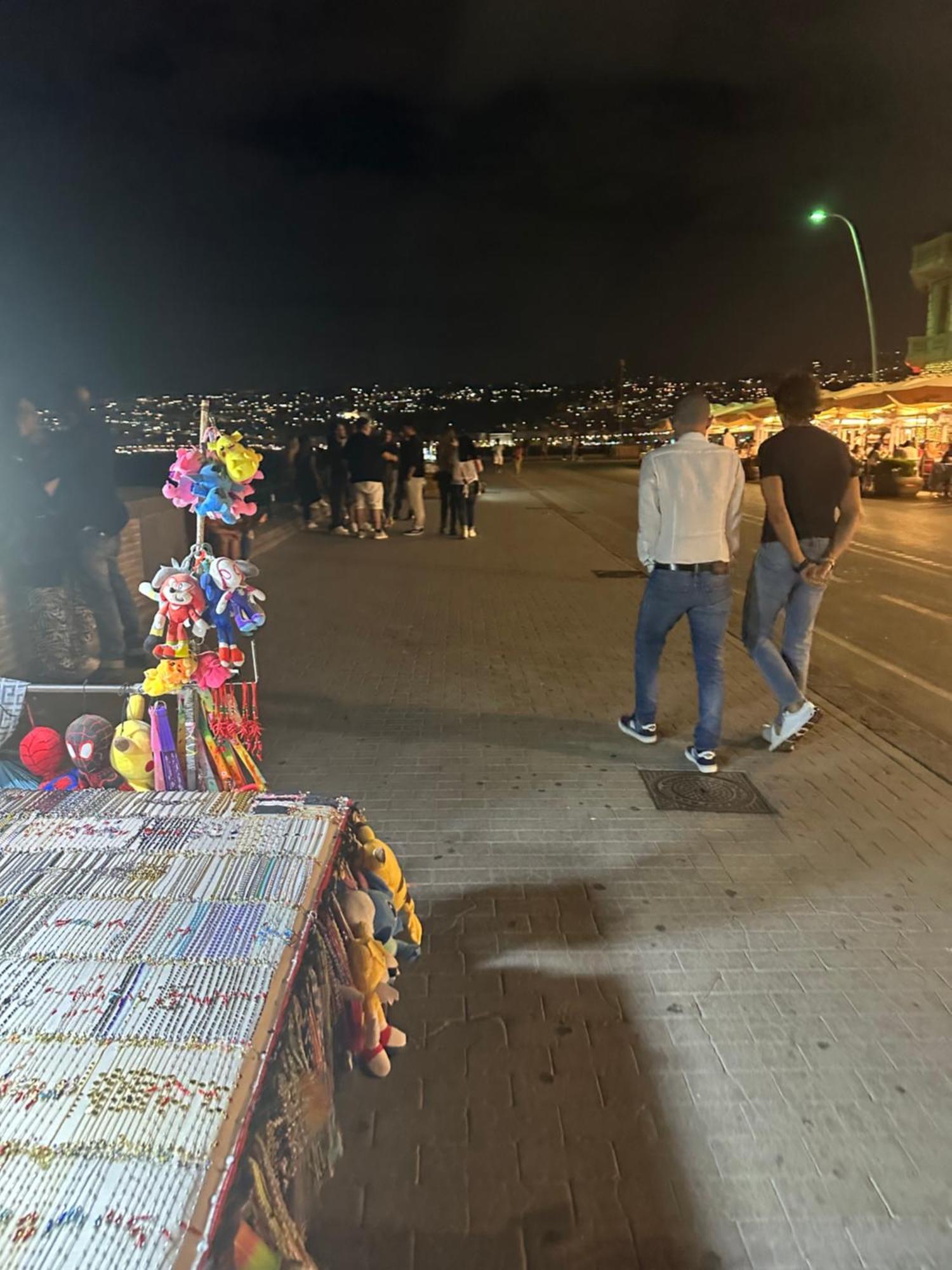 Angolo Paradiso Bed & Breakfast Napoli Dış mekan fotoğraf