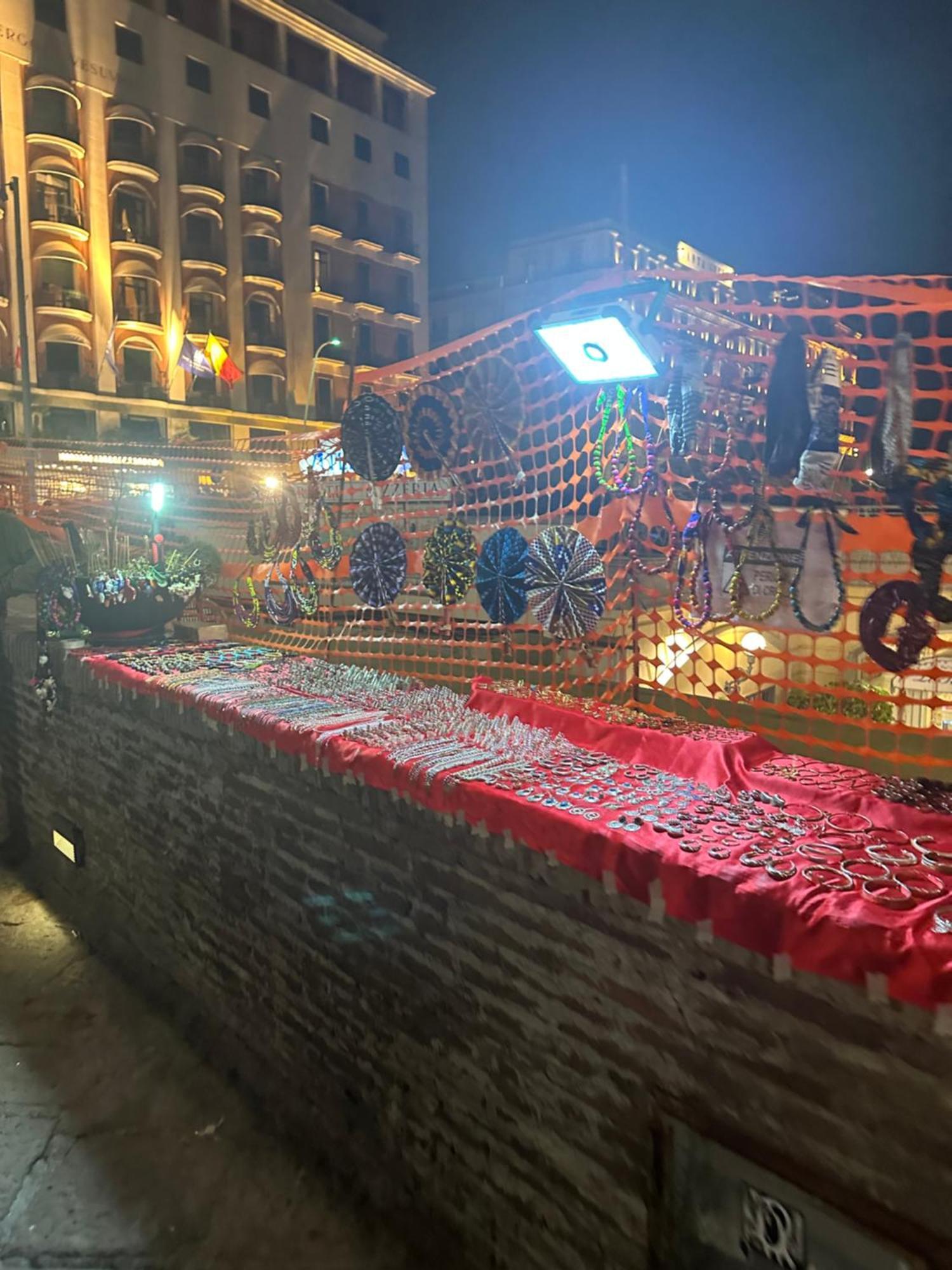 Angolo Paradiso Bed & Breakfast Napoli Dış mekan fotoğraf
