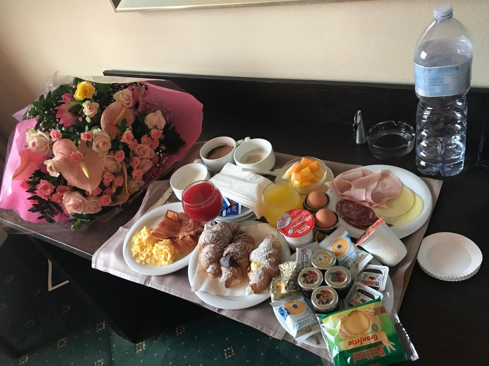 Angolo Paradiso Bed & Breakfast Napoli Dış mekan fotoğraf